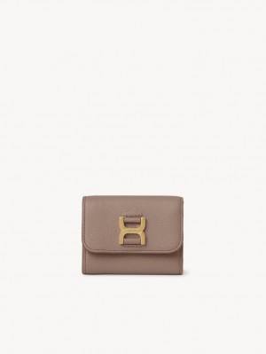 Małe Portfele Chloe Marcie Small Tri-fold Brązowe | CHE-SR14296