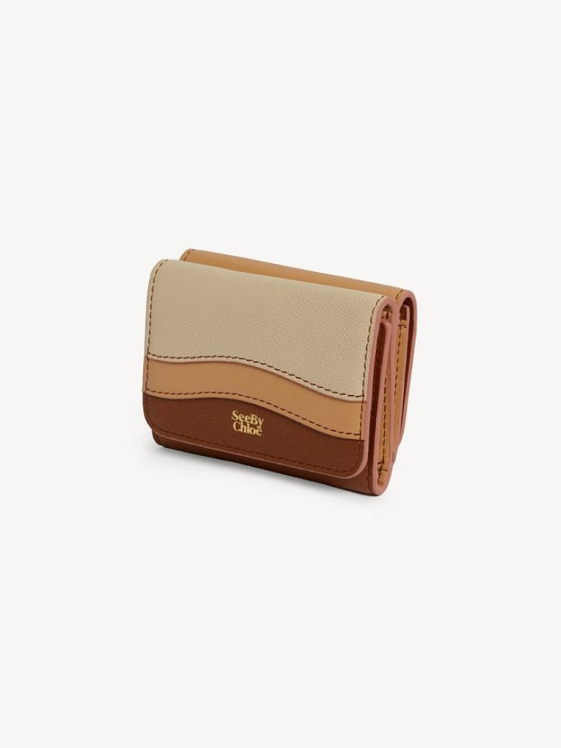 Małe Portfele Chloe Layers Medium Tri-fold Brązowe | CHE-SR14896