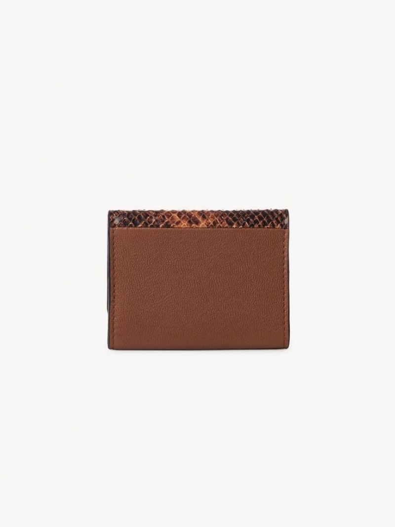 Małe Portfele Chloe Layers Medium Tri-fold Brązowe | CHE-SR14899